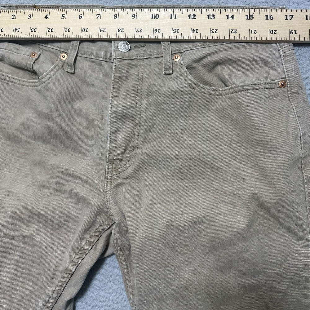 Levi's Men's Relaxed Jeans in Tan - Picture 2 of 12